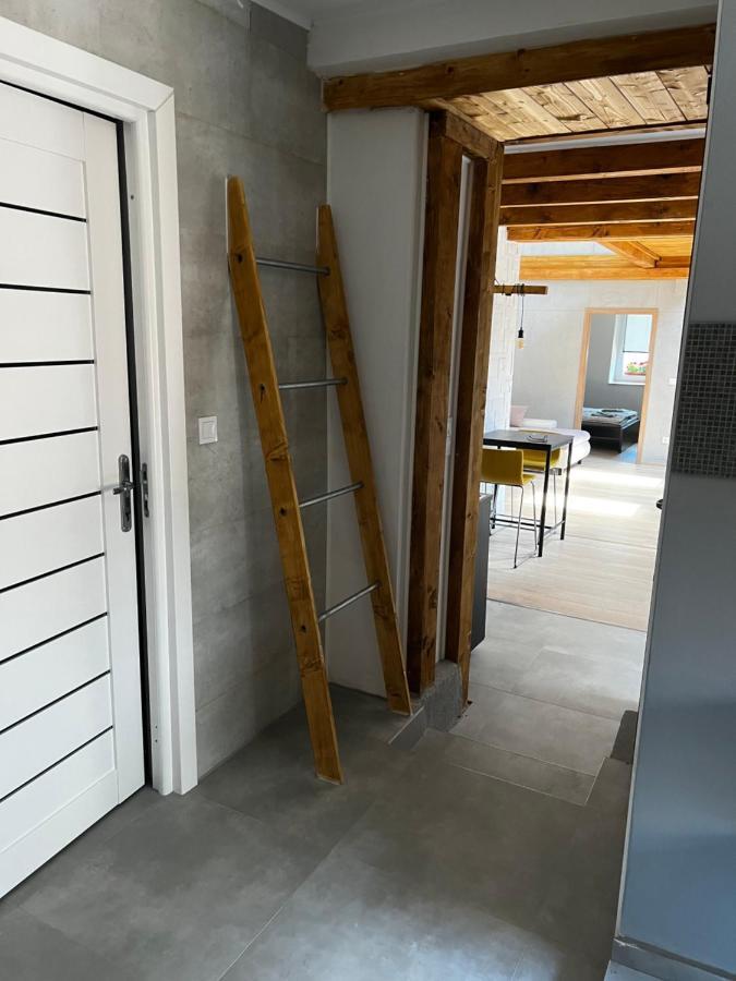 Loft Piheno Es Wellness Haz Villa บาลาตอนฟือเรด ภายนอก รูปภาพ