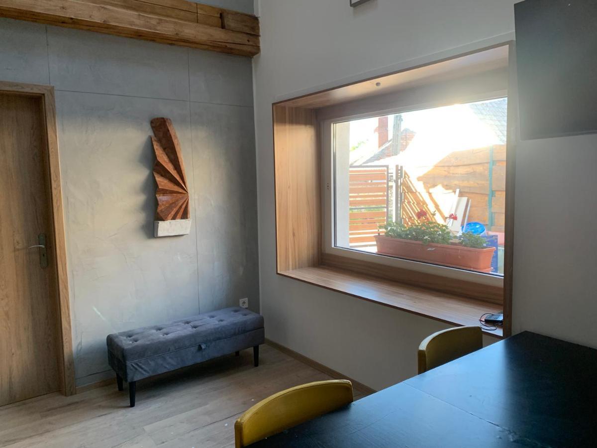 Loft Piheno Es Wellness Haz Villa บาลาตอนฟือเรด ภายนอก รูปภาพ